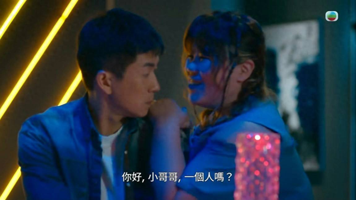 TVB新剧梦幻联动,刚刚大结局,网友却直呼梦回《爱回家》封面图