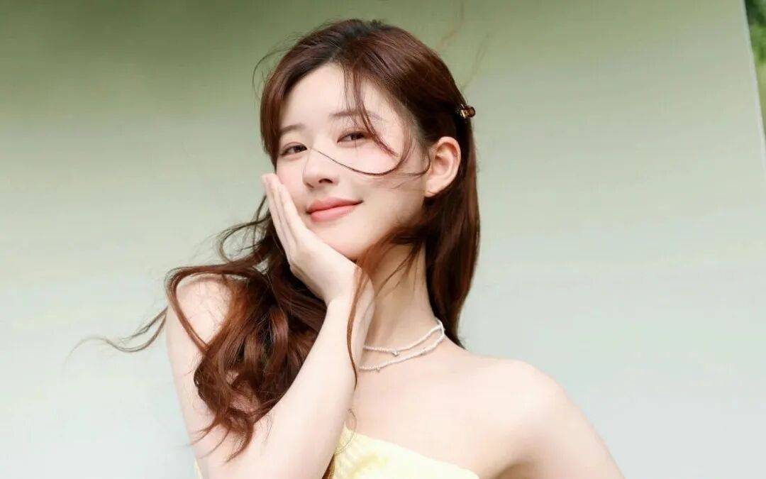 【2026.9.17】五代团练习生送回家上学？《要多美丽多有美丽》是赵露思？杨幂和魏大勋？封面图