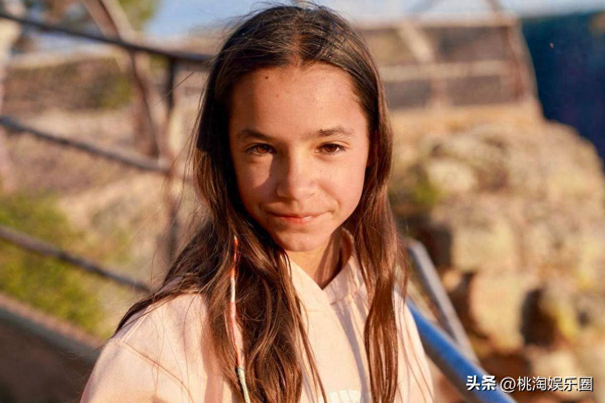 好莱坞男星13岁女儿自杀身亡,生前爱跳舞,校方已安排心理辅导封面图