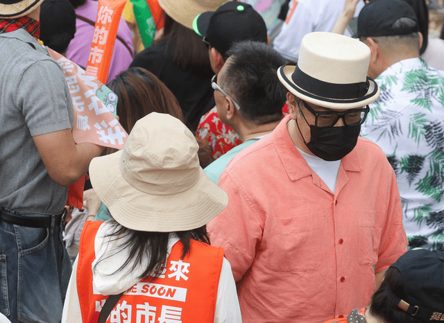 蔡康永3600万粉丝账号清空！新节目搁置，旧作下架，被爆藏身日本封面图