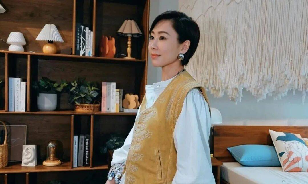 TVB视后胡定欣离巢后内地发展,愿从小角色做起,自曝机会变少,封面图