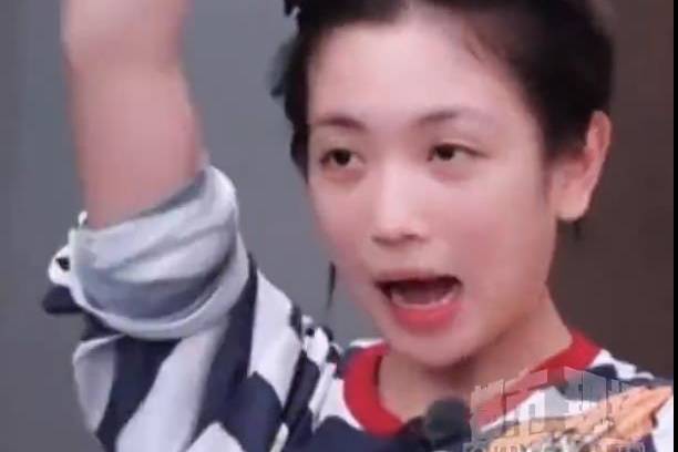 演员代露娃节目中控诉母亲引热议，黑泽曾爆料代露娃爱打麻将封面图