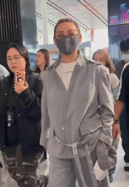宁静称一个月看两百多部短剧 直言现在都不看真人剧封面图