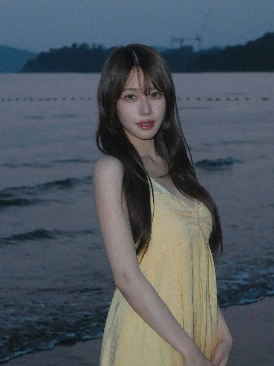 TVB港姐冠军晒海边靓照,被指变“混血美女”,曾获视帝指导哭戏封面图