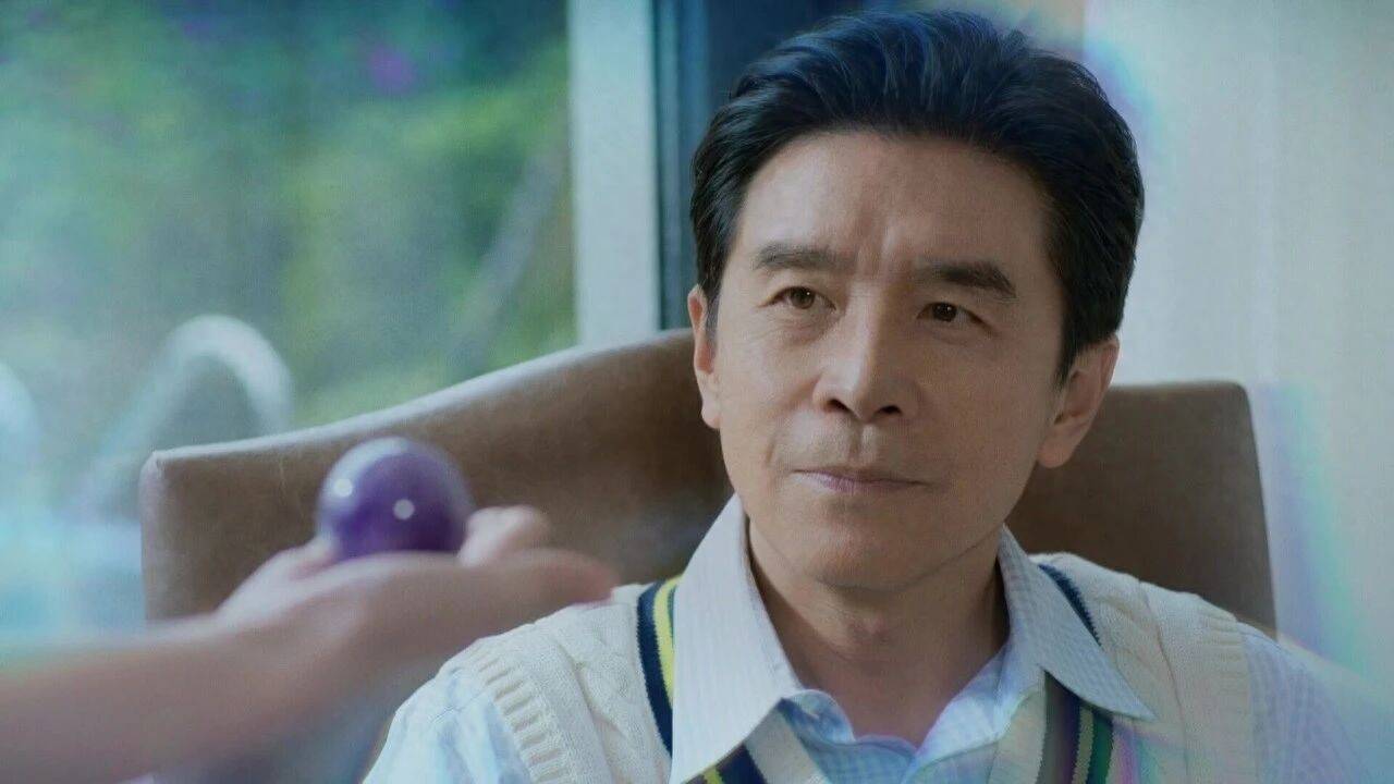 TVB老戏骨新剧用AI变年轻,连声音也被调整,角色反差同样抢眼封面图
